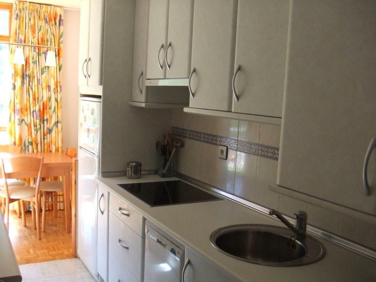 Duplex Con Jardin En Ezcarayアパートメント エクステリア 写真